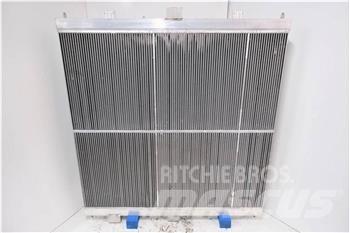 CAT 988F 라디에이터