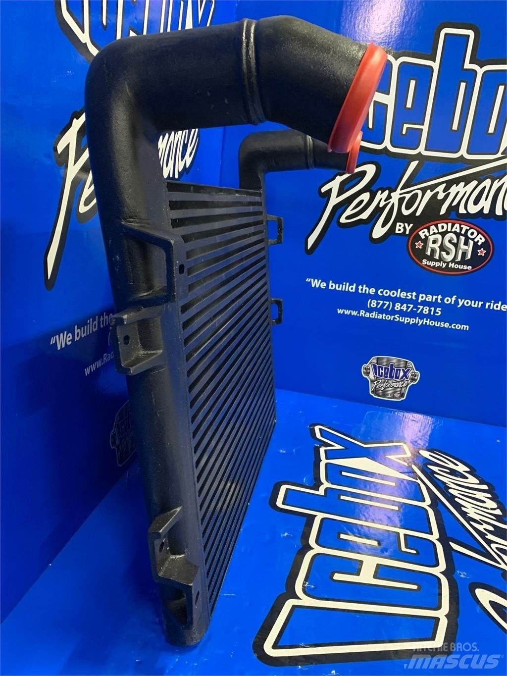Mack  라디에이터