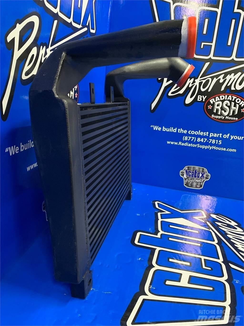 Mack  라디에이터