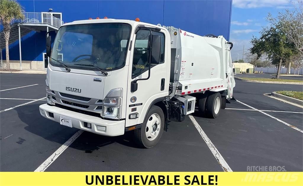 Isuzu NRR 폐기물 수거 트럭