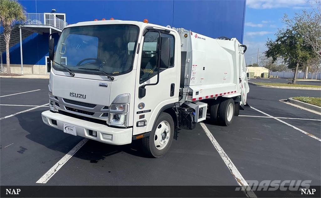 Isuzu NRR 폐기물 수거 트럭