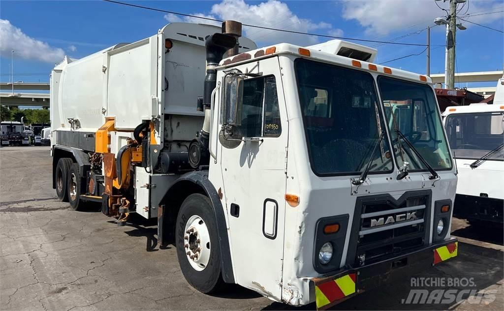Mack LEU600 폐기물 수거 트럭