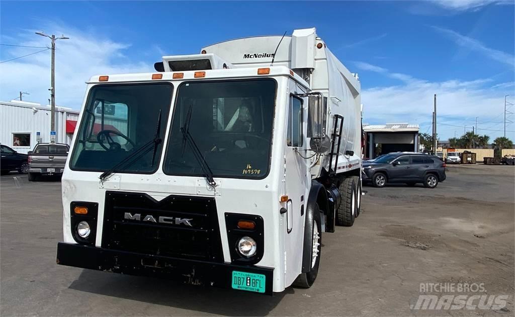 Mack LEU613 폐기물 수거 트럭