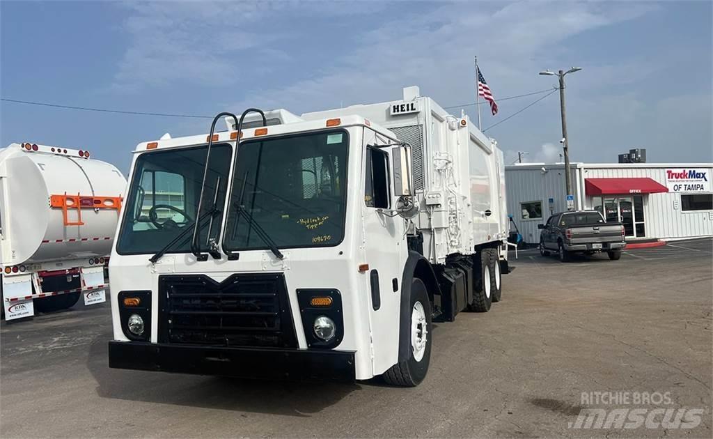 Mack LEU613 폐기물 수거 트럭