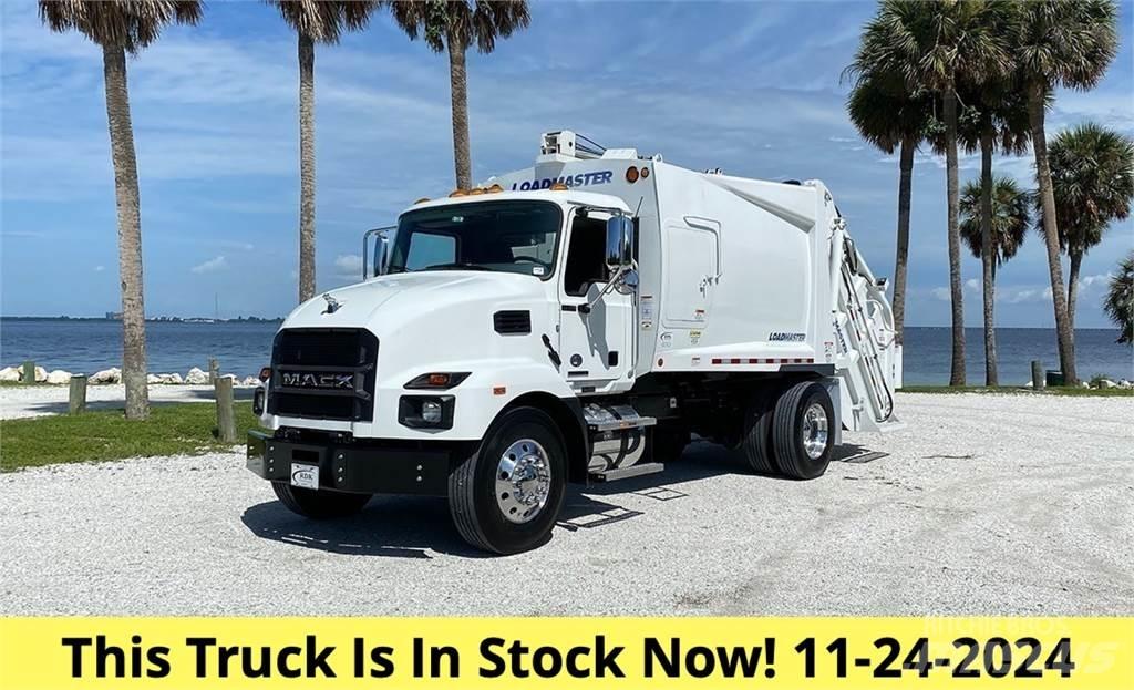 Mack MD6 폐기물 수거 트럭