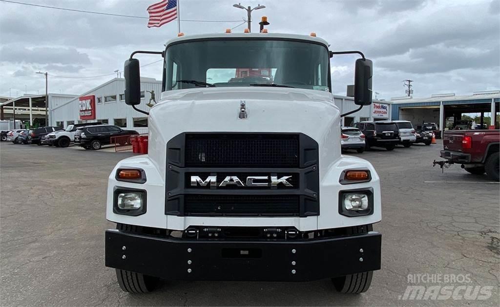 Mack MD6 집게