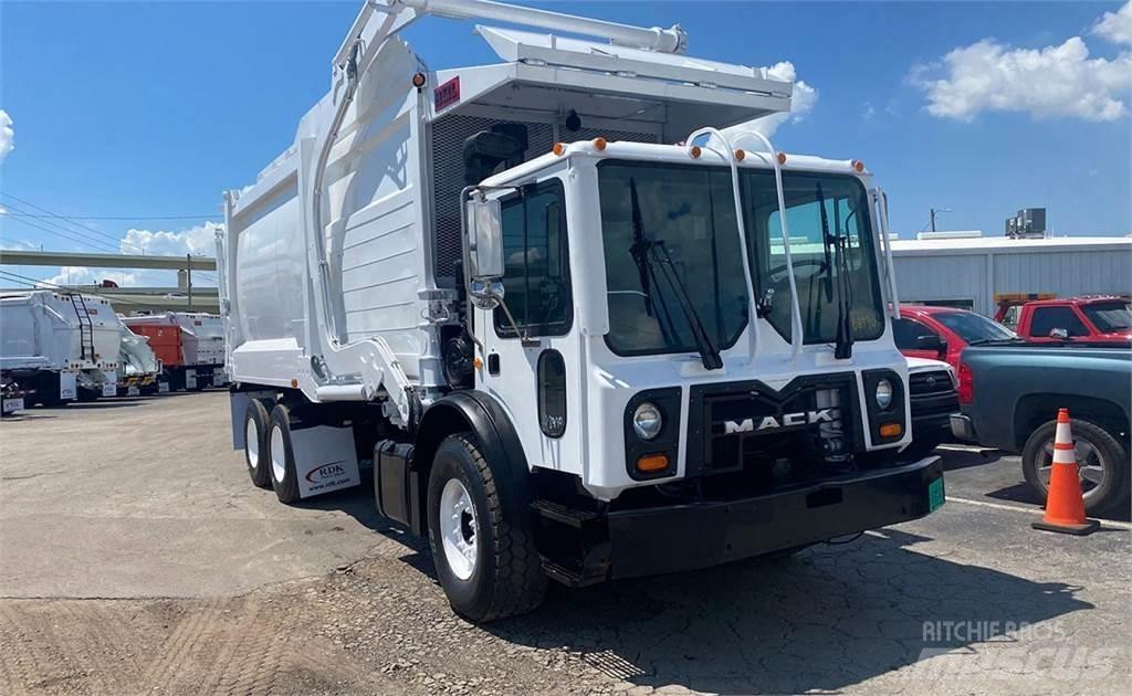 Mack MRU613 폐기물 수거 트럭