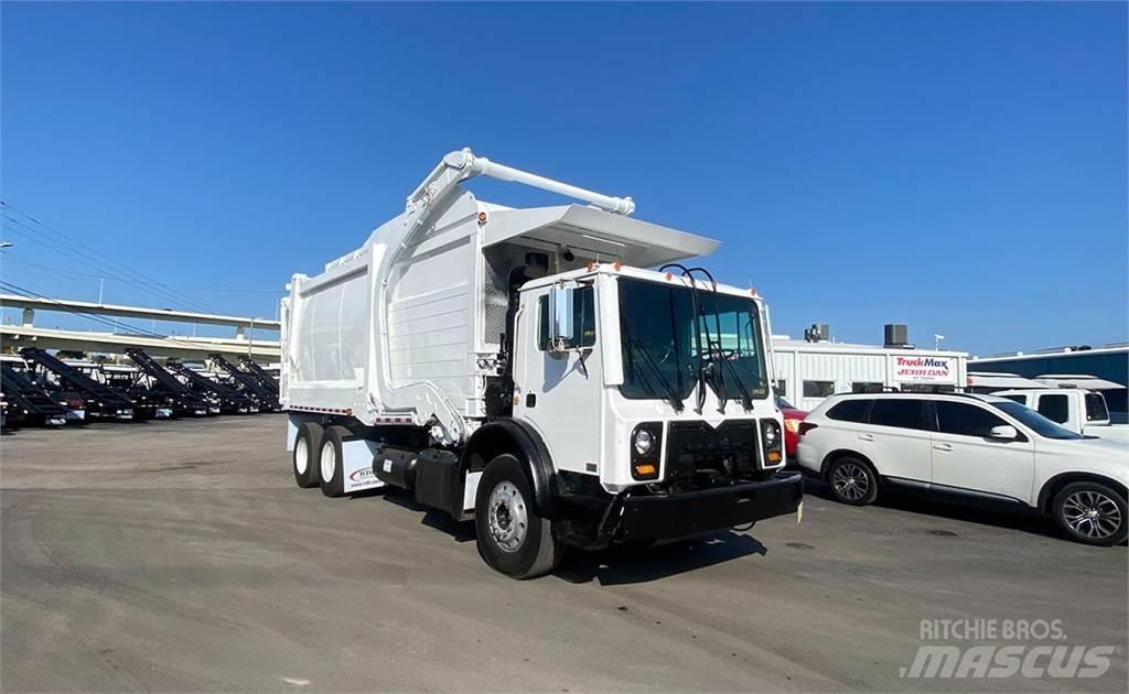 Mack MRU618 폐기물 수거 트럭