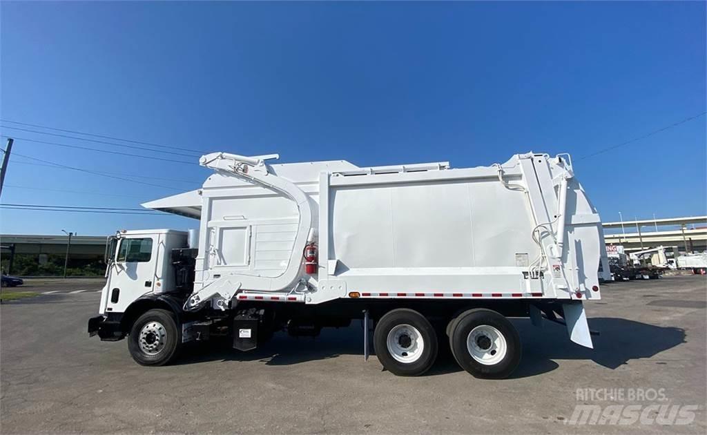 Mack MRU618 폐기물 수거 트럭