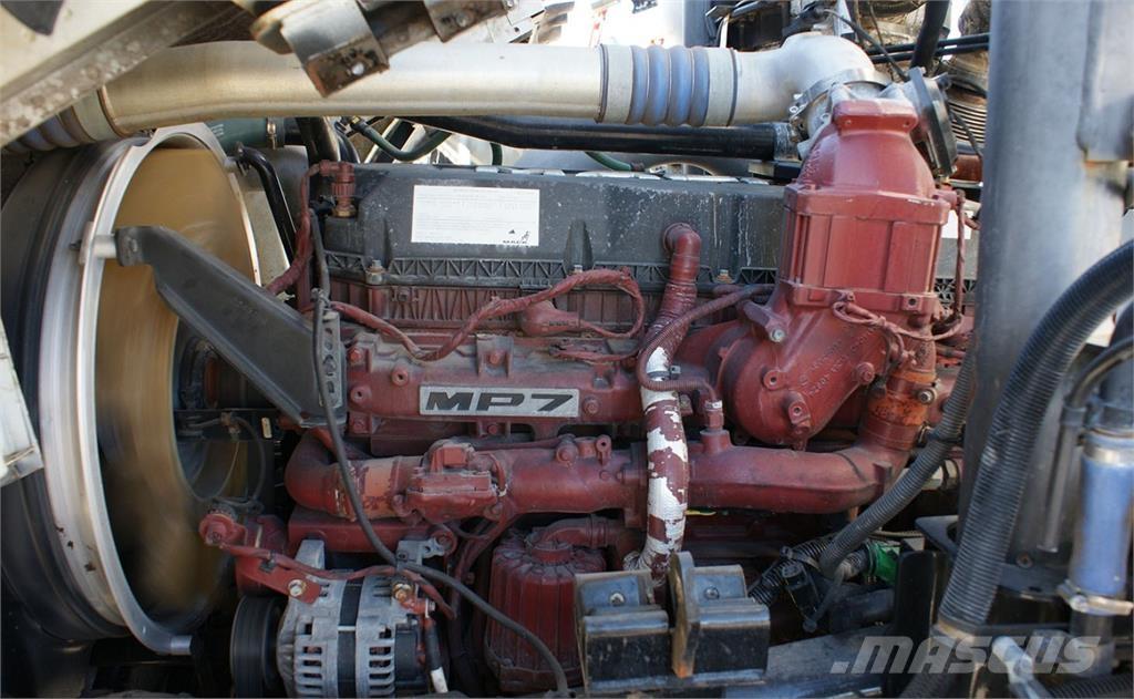 Mack TE64 폐기물 수거 트럭