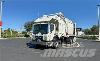 Mack TE64 폐기물 수거 트럭