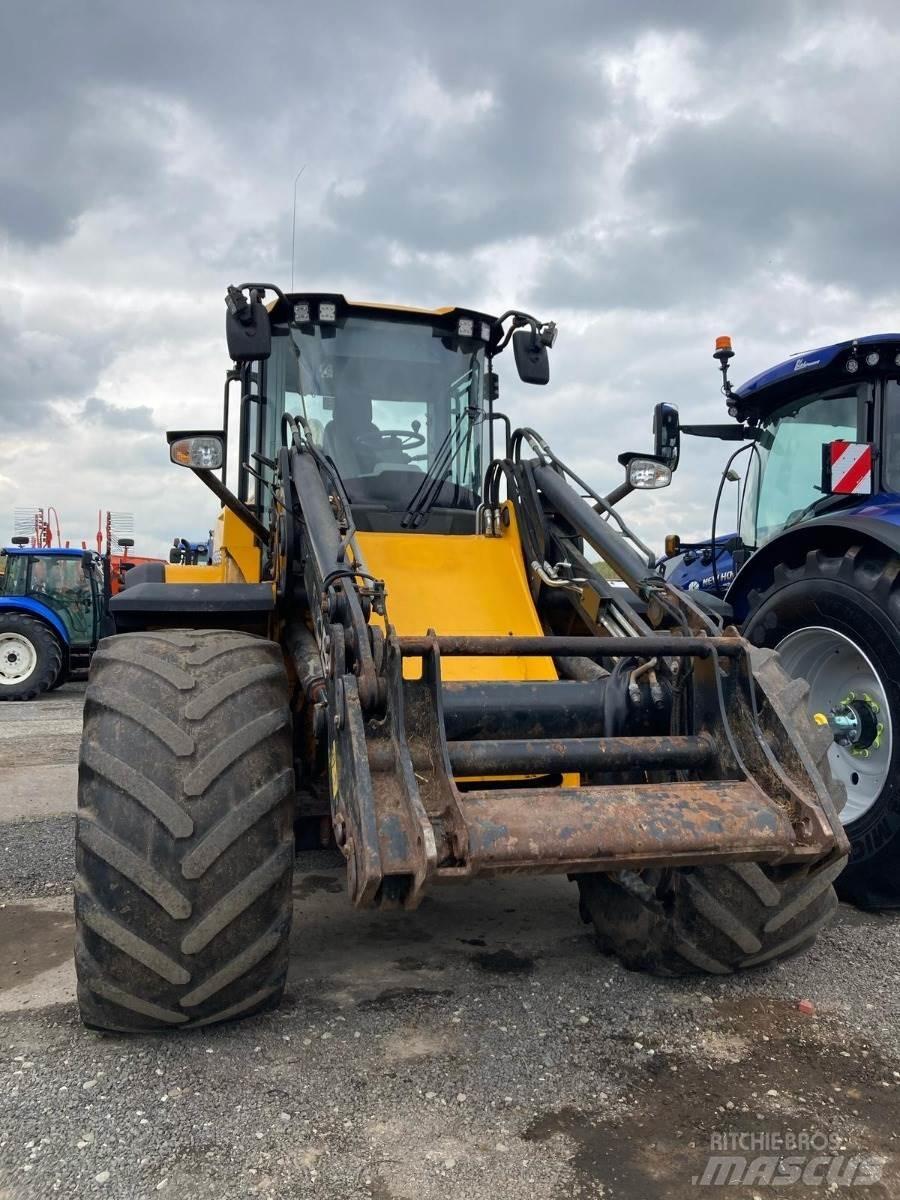 JCB 435S 농업용 텔레 핸들러