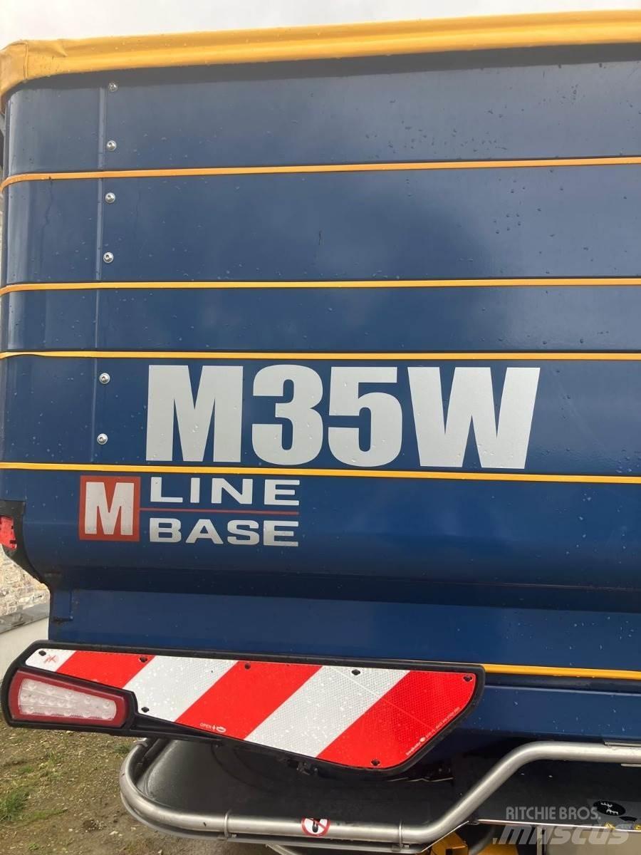 Krm M35W 퇴비살포기