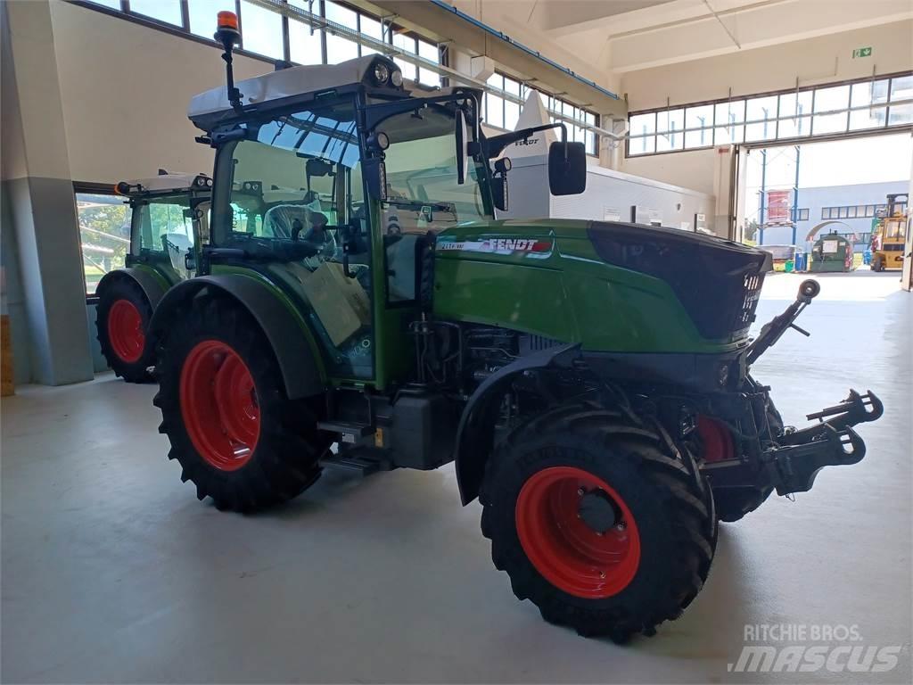 Fendt 211F 트랙터