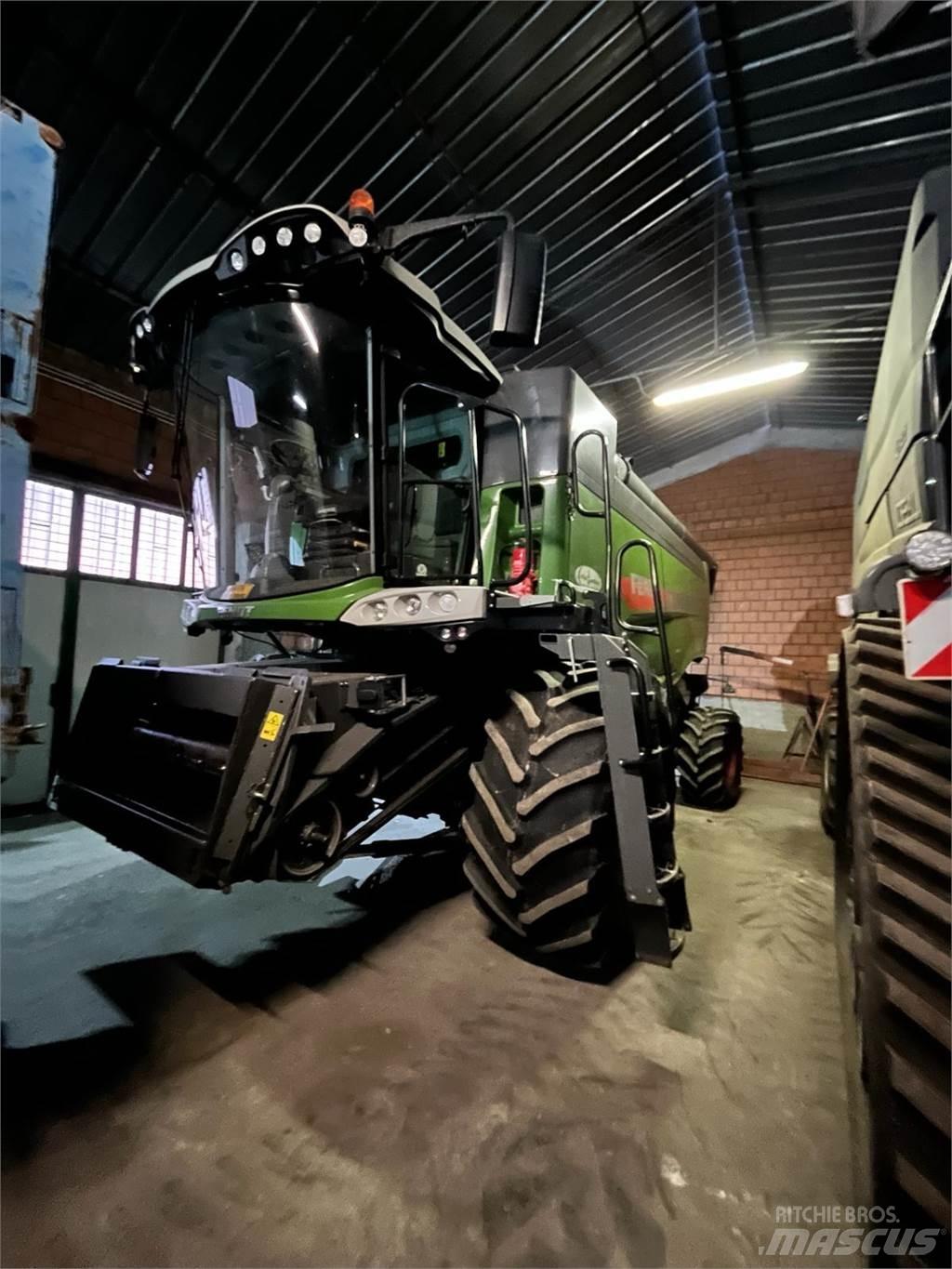 Fendt 6335 C PLI 콤바인 수확기
