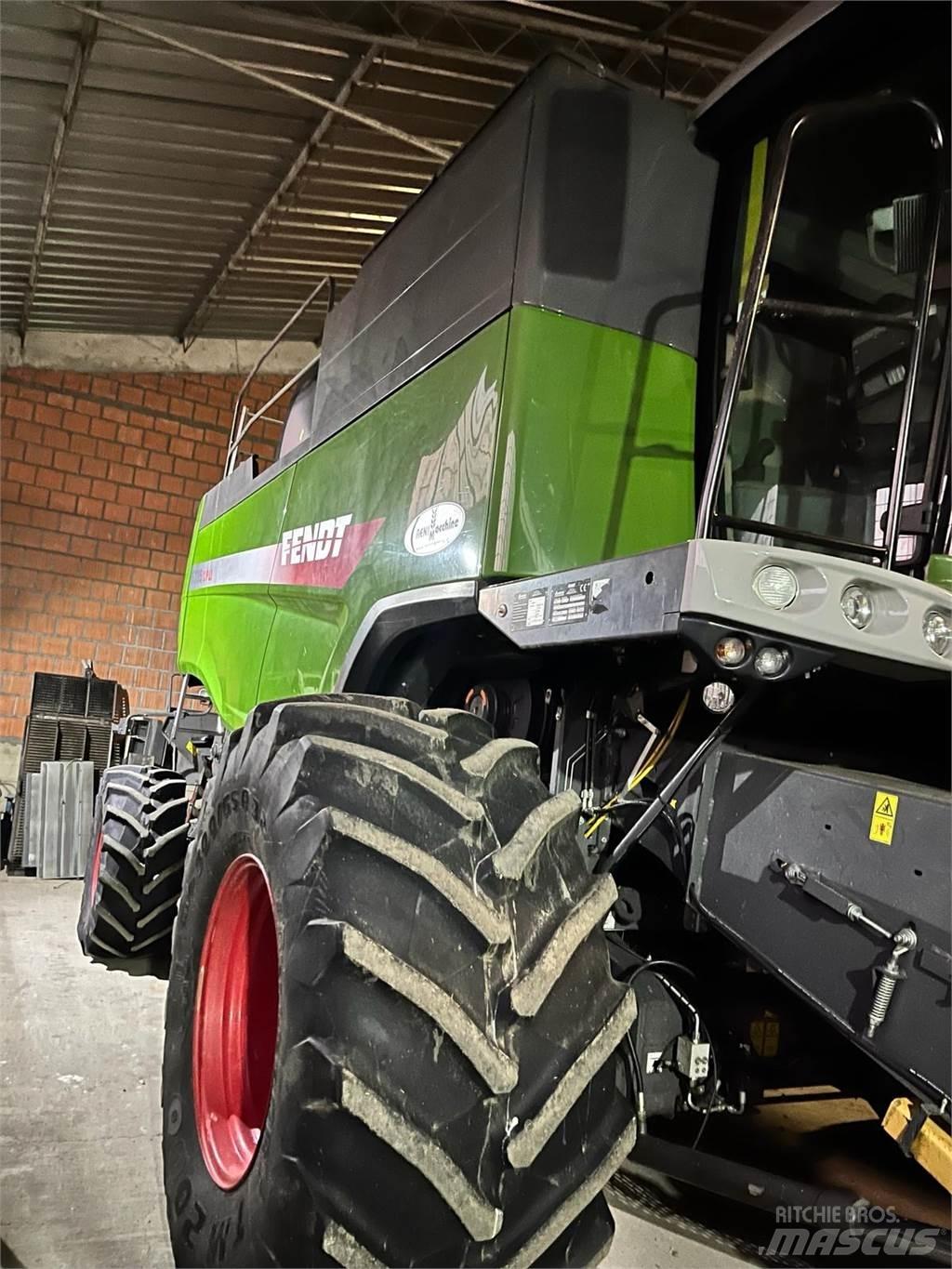 Fendt 6335 C PLI 콤바인 수확기