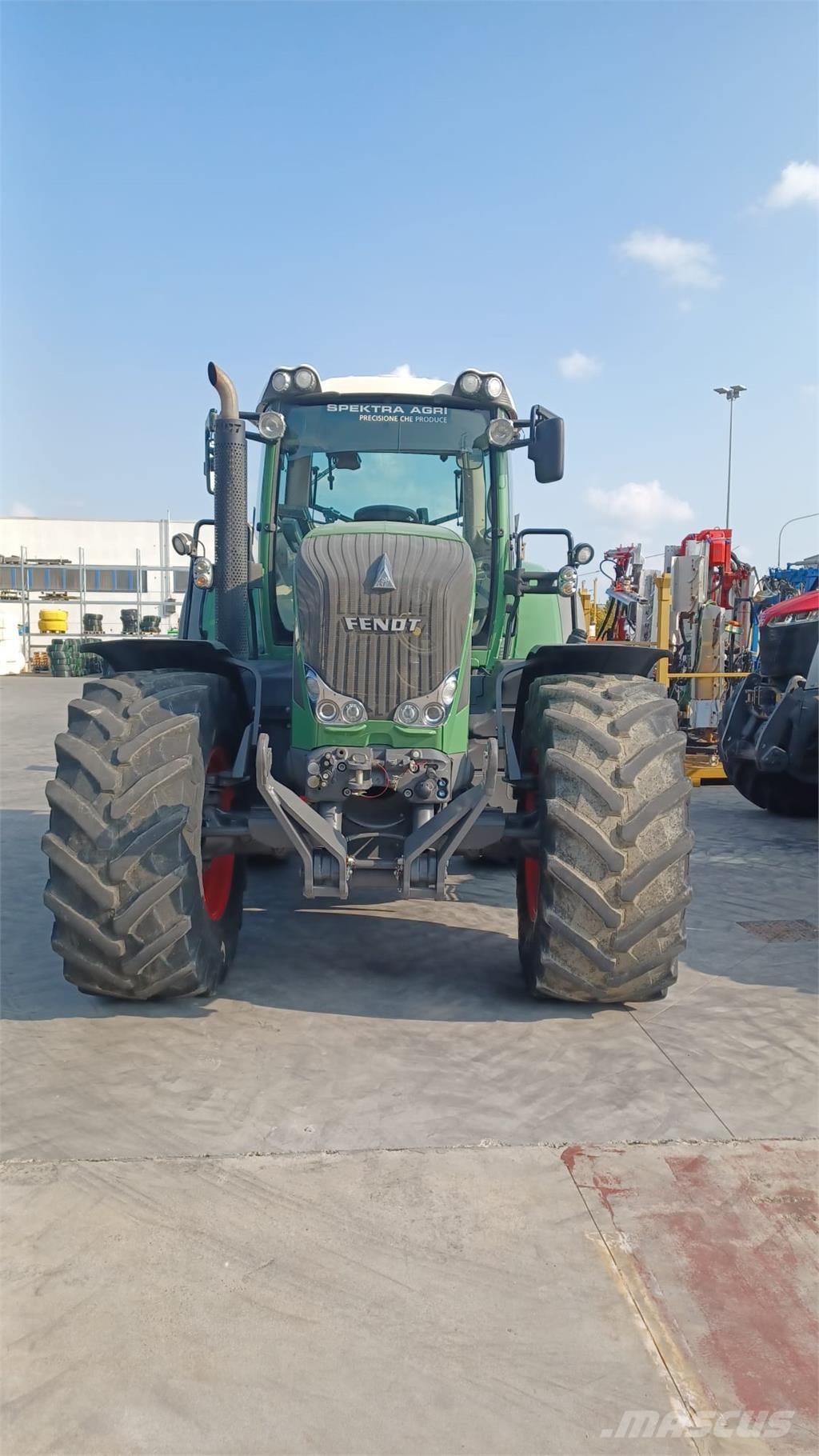 Fendt 828 SCR 트랙터