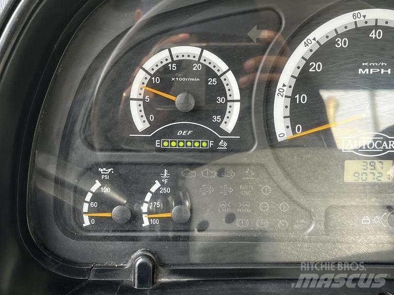 Autocar Xpert 청소 트럭