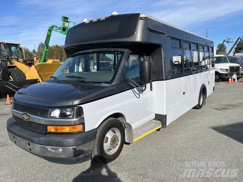 Chevrolet Express 미니 버스