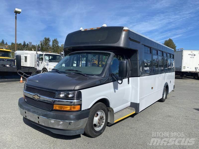 Chevrolet Express 미니 버스