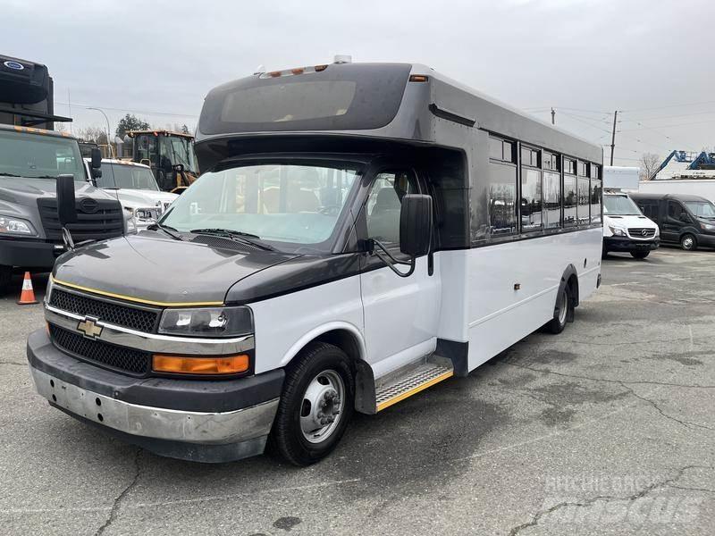 Chevrolet Express 미니 버스