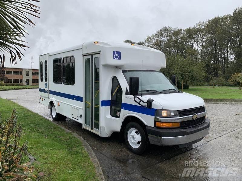 Chevrolet Express 미니 버스