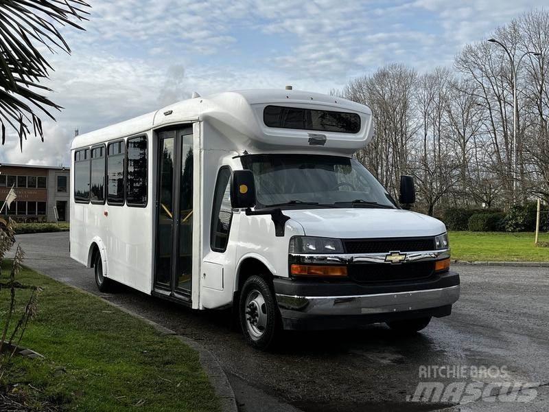 Chevrolet Express 미니 버스