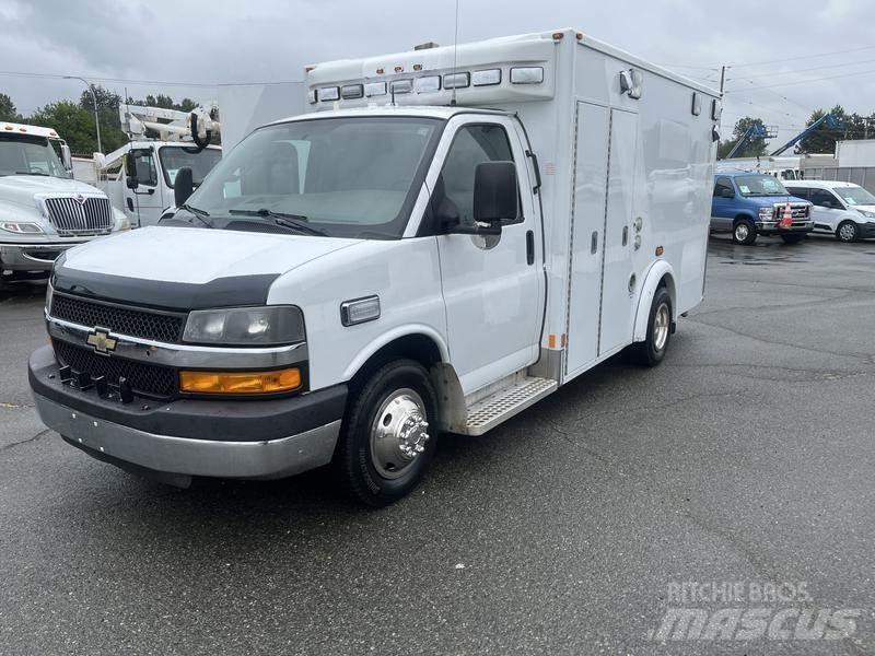 Chevrolet Express 미니 버스