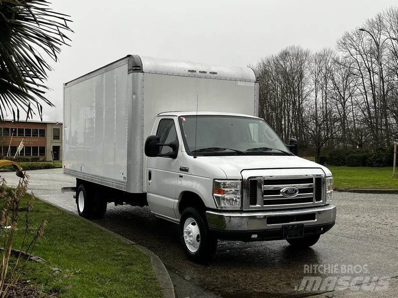 Ford Econoline 패널 화물차