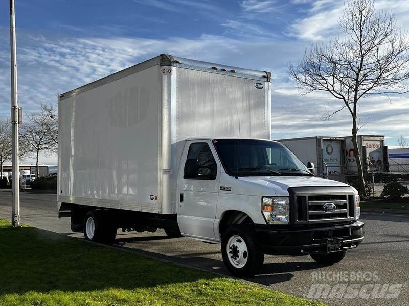 Ford Econoline 패널 화물차