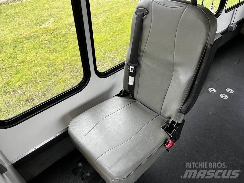 Ford Econoline 미니 버스