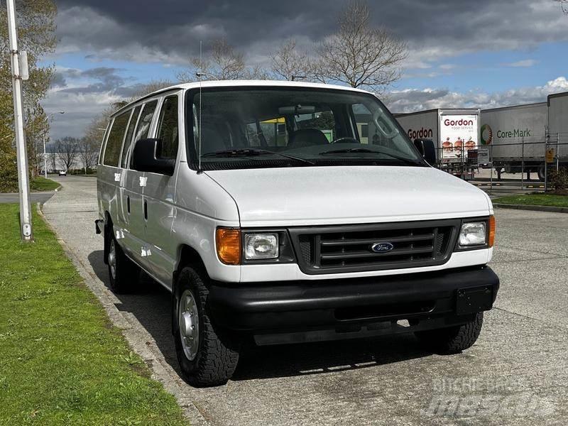 Ford Econoline 자동차