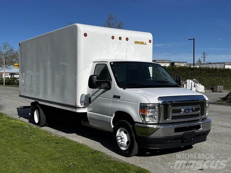 Ford Econoline 패널 화물차