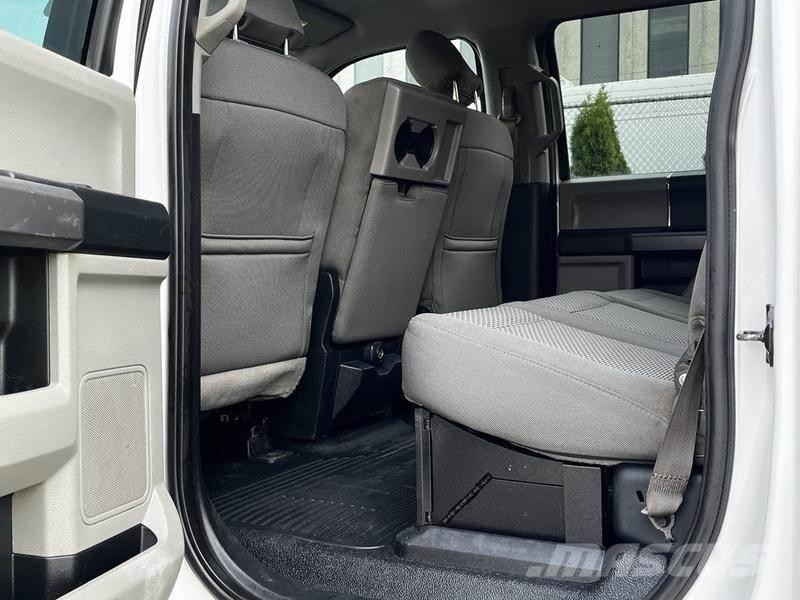 Ford F-450 SD 플랫베드/드롭사이드 트럭
