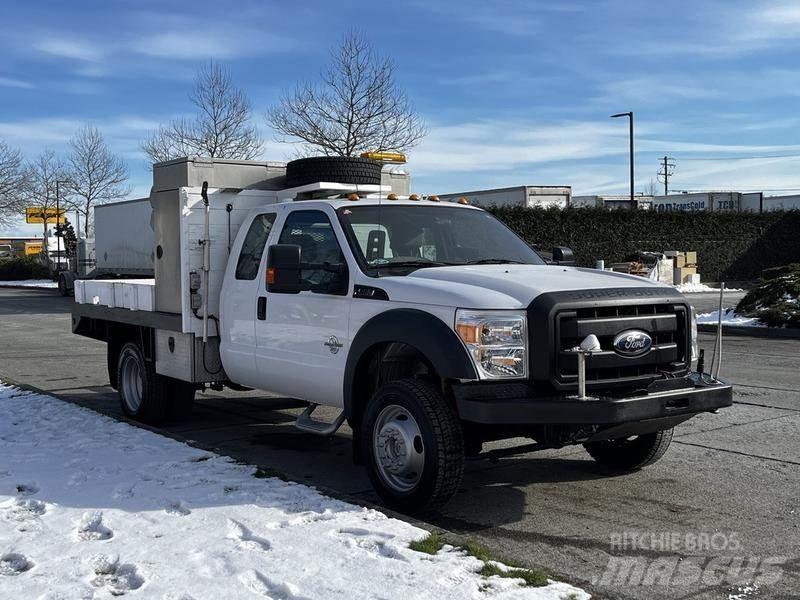 Ford F-450 SD 시립/다목적 차량