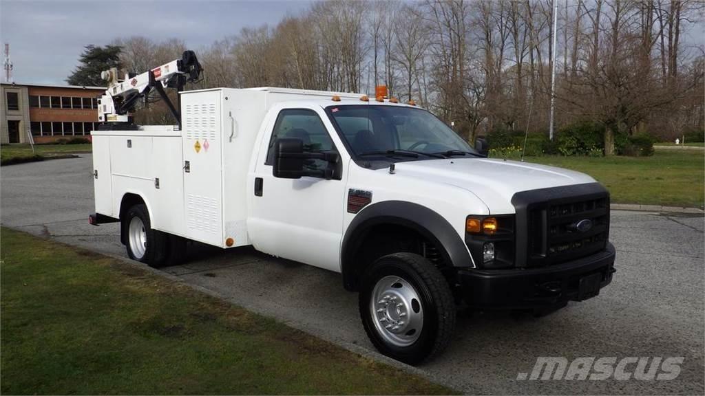 Ford F-550 크레인 트럭