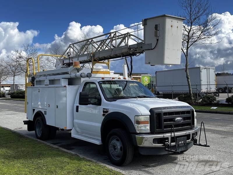 Ford F-550 기타 트럭