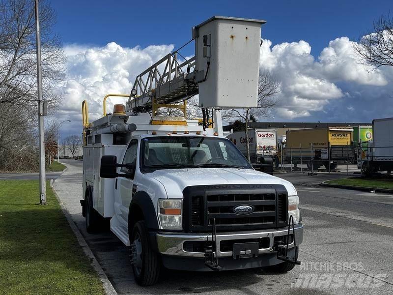 Ford F-550 기타 트럭