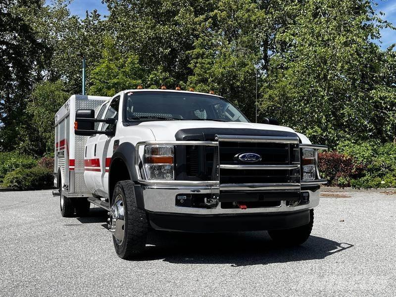 Ford F-550 시립/다목적 차량