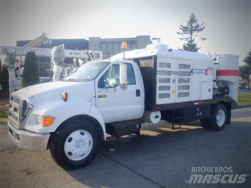 Ford F-650 콤비/진공 트럭