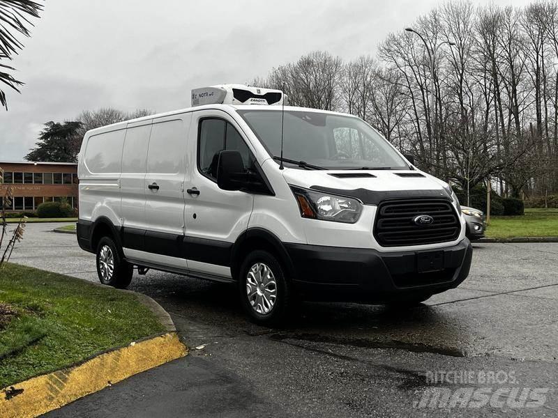 Ford Transit 패널 화물차