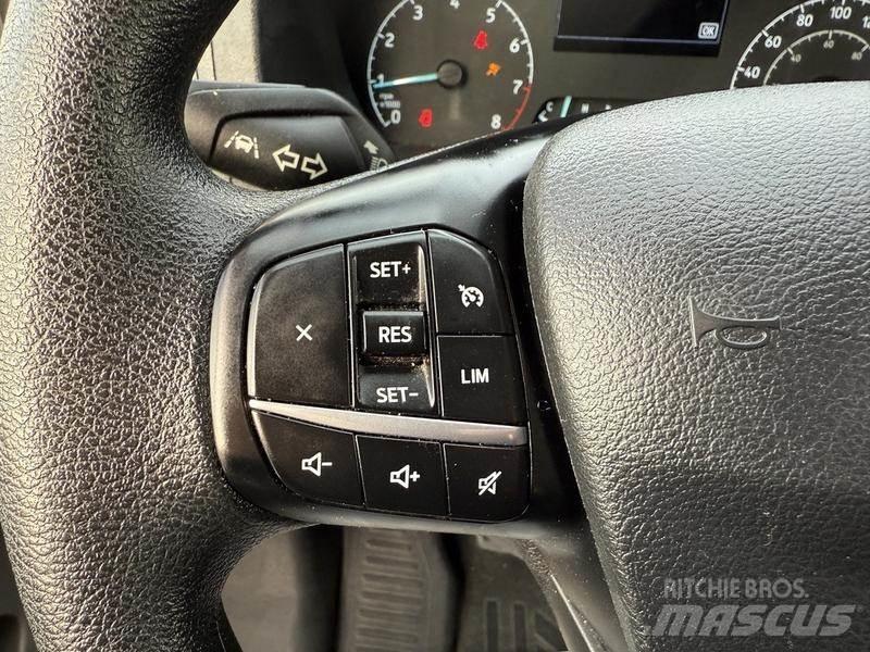 Ford Transit 패널 화물차