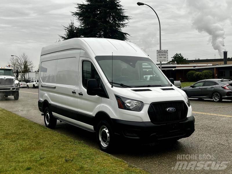 Ford Transit 패널 화물차
