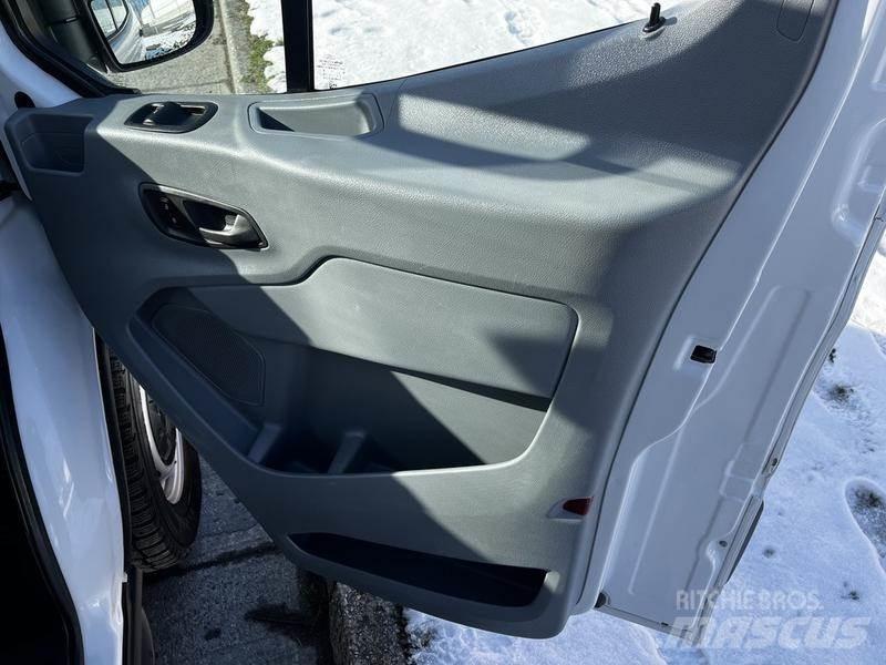 Ford Transit 패널 화물차