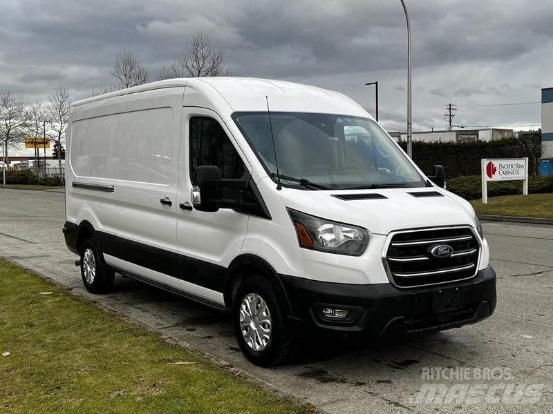 Ford Transit 패널 화물차