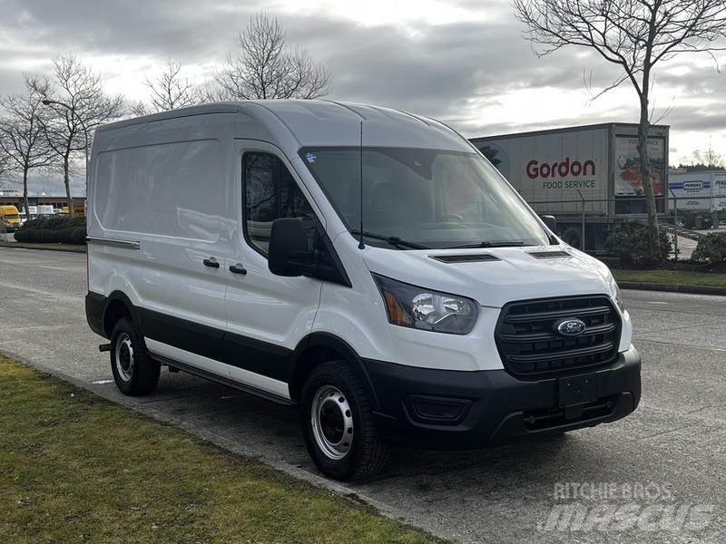 Ford Transit 패널 화물차