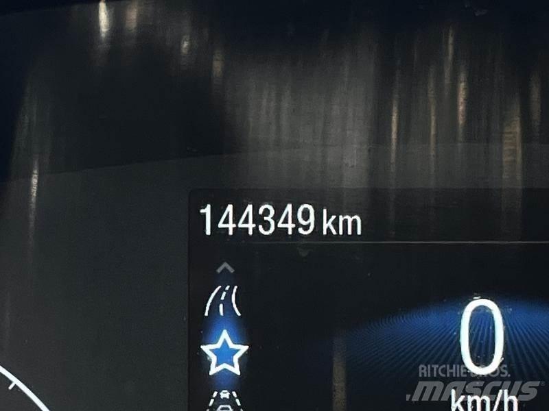 Ford Transit 패널 화물차