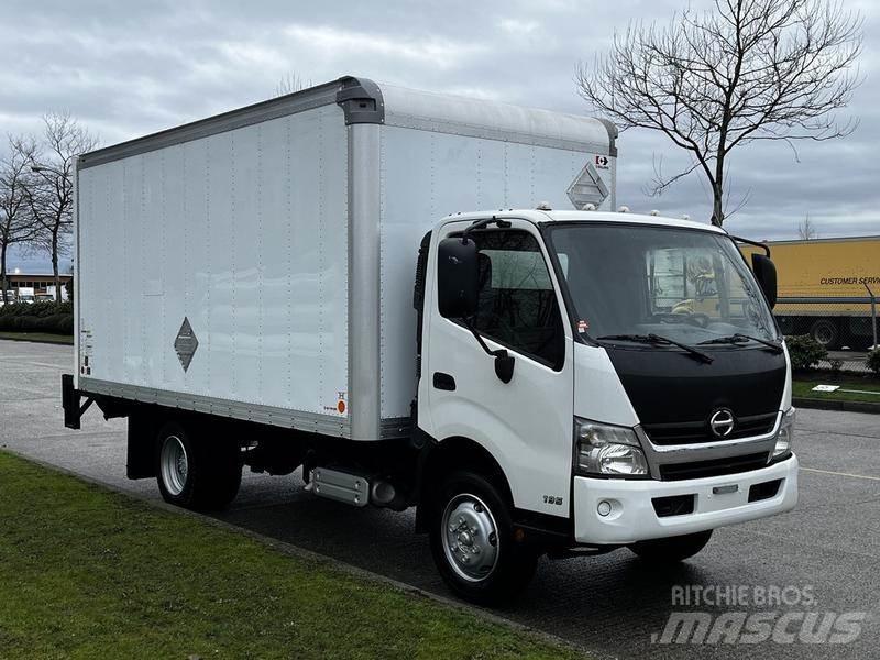 Hino 195 패널 화물차