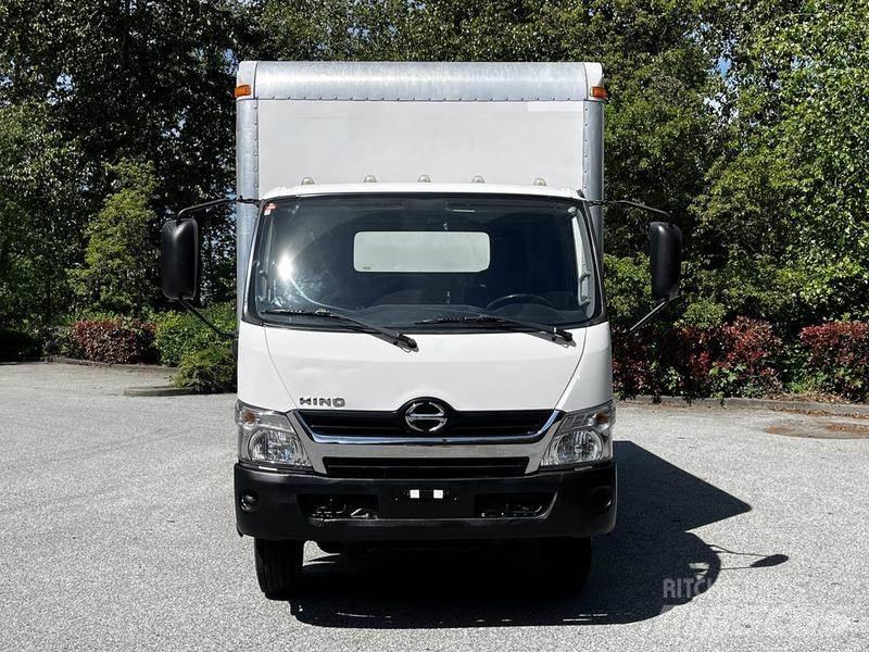 Hino 195 패널 화물차