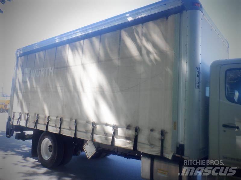 Hino 268 패널 화물차